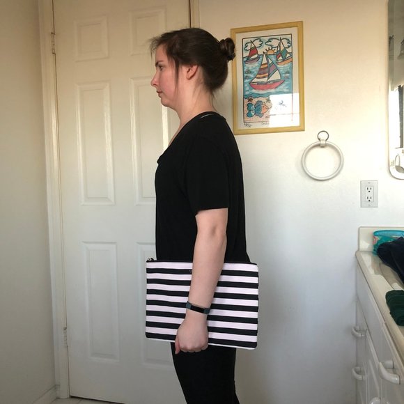 SOLD*** Victoria's Secret Duffel Bag - Picture 6 of 6